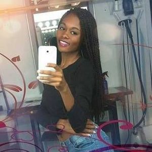 Meet your Posher, Vee